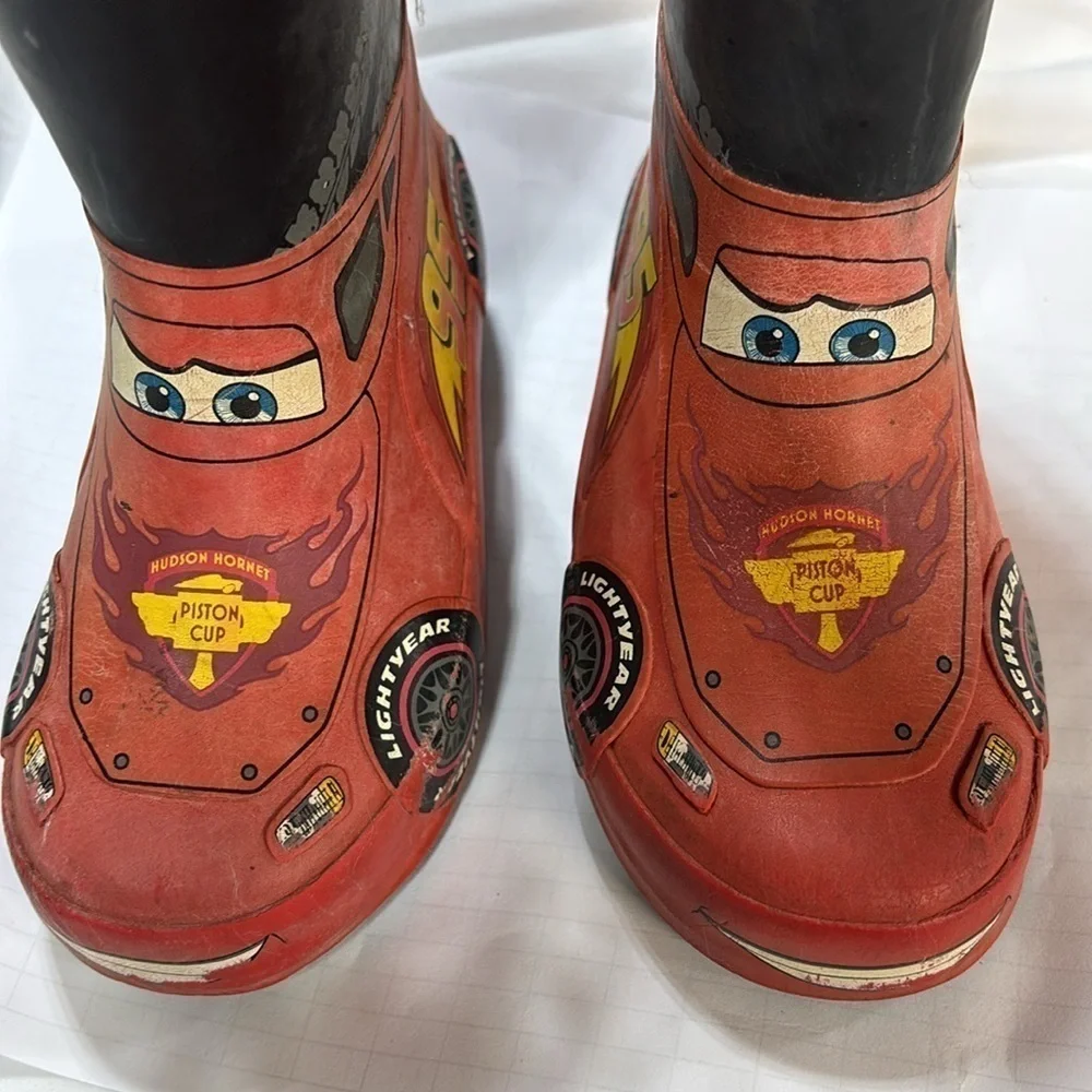 Disney Lightning McQueen race track pull on mud boots kids 7/8